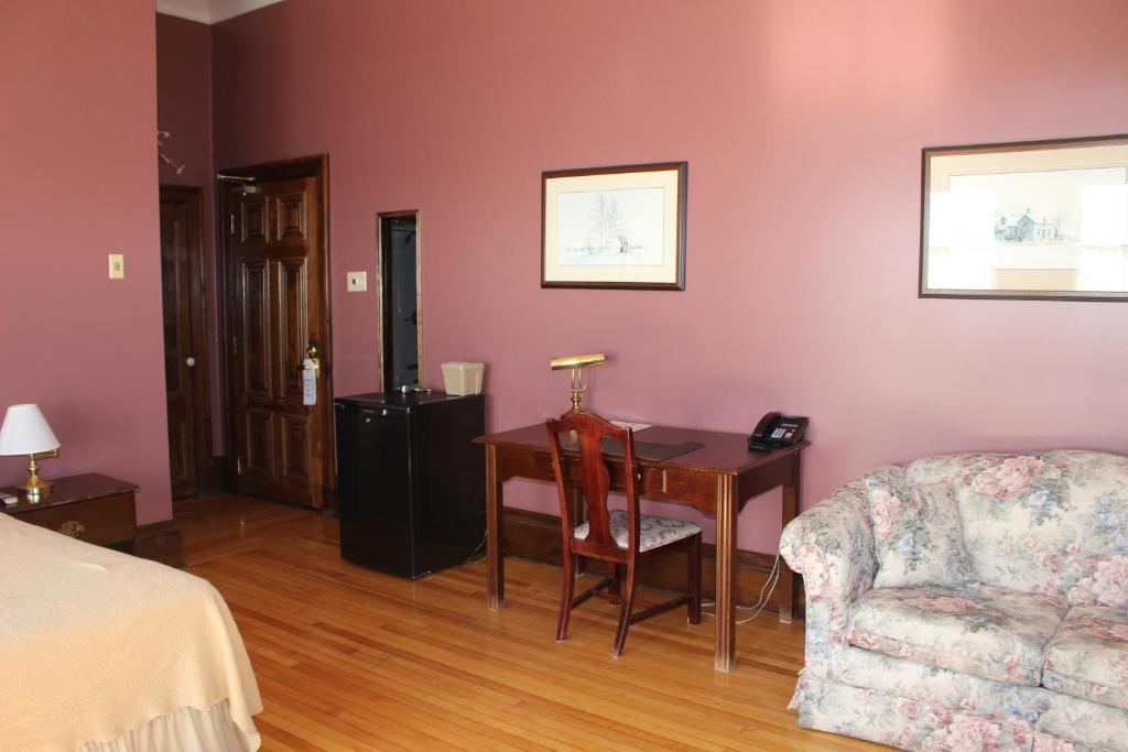 Customs House Inn Pictou Habitación foto